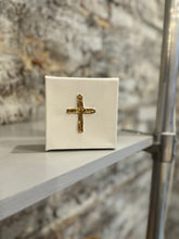 Load image into Gallery viewer, Prayer cross mini